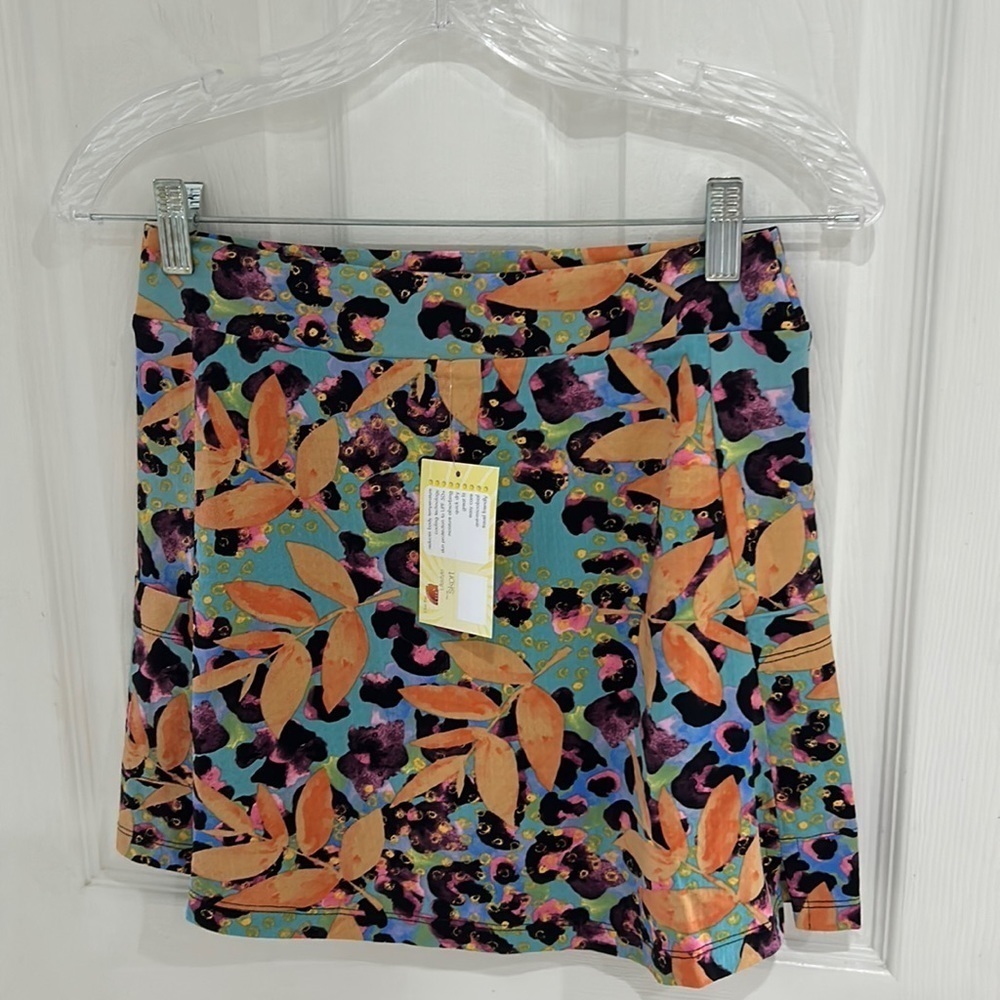 EIS NWT Walk About Athletic Skort in Apricot Tropical Floral Print UPF 50+ - Picture 2 of 10